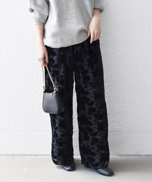 ちょうちょⅡ(パール) ❁141〜146 セール】 【美人百花11月号掲載】パール調ポイントツイル パンツ