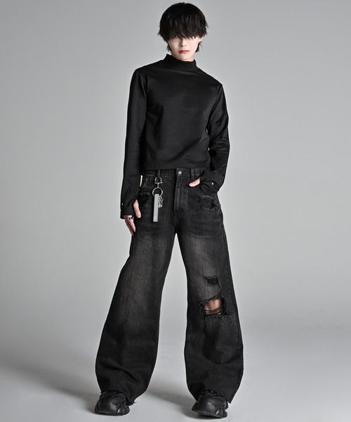 ADRER（アドラー）の「High Neck Compact Long T / ハイネックコンパクトロングT（Tシャツ/カットソー・メンズ・ブラック/ホワイト・S/XS/M/L）」の8枚目の写真