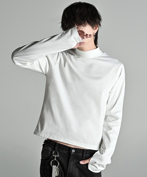 ADRER（アドラー）の「High Neck Compact Long T / ハイネックコンパクトロングT（Tシャツ/カットソー・メンズ・ブラック/ホワイト・S/XS/M/L）」の15枚目の写真