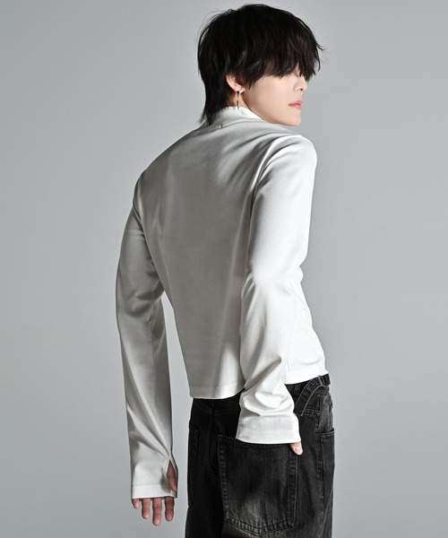 ADRER（アドラー）の「High Neck Compact Long T / ハイネックコンパクトロングT（Tシャツ/カットソー・メンズ・ブラック/ホワイト・S/XS/M/L）」の20枚目の写真