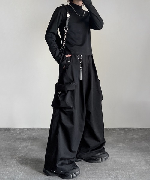 ADRER（アドラー）の「High Neck Compact Long T / ハイネックコンパクトロングT（Tシャツ/カットソー・メンズ・ブラック/ホワイト・S/XS/M/L）」の12枚目の写真