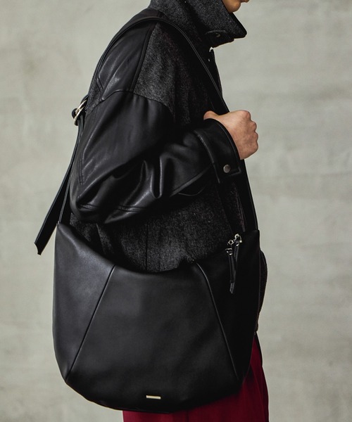 クロワッサンショルダーBAG(HARE)