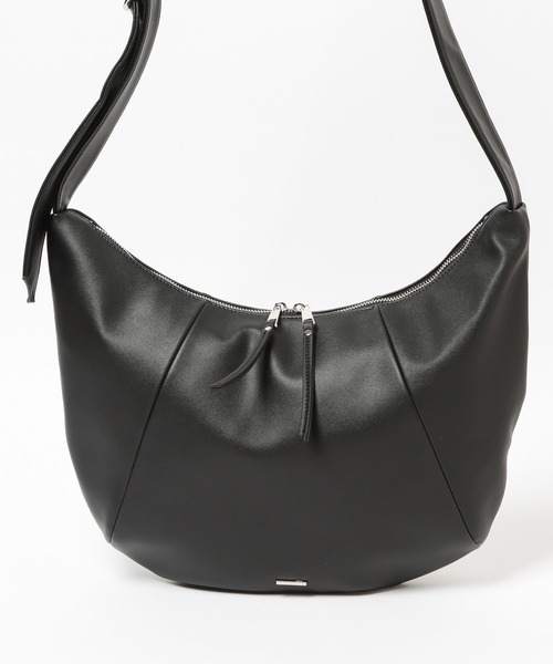 HARE（ハレ）の「クロワッサンショルダーBAG(HARE)（ショルダーバッグ・メンズ・ブラック・FREE）」の4枚目の写真