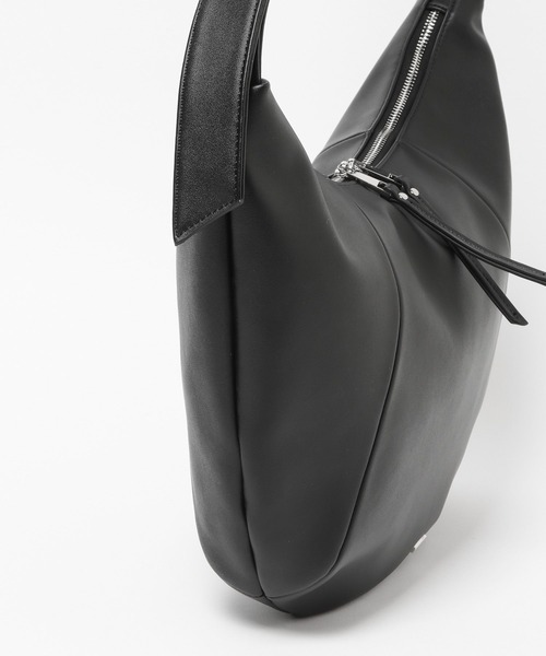 HARE（ハレ）の「クロワッサンショルダーBAG(HARE)（ショルダーバッグ・メンズ・ブラック・FREE）」の10枚目の写真