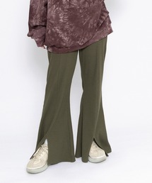 PUNYUS（プニュズ）の「フロントスリットフレアパンツ（その他パンツ）」