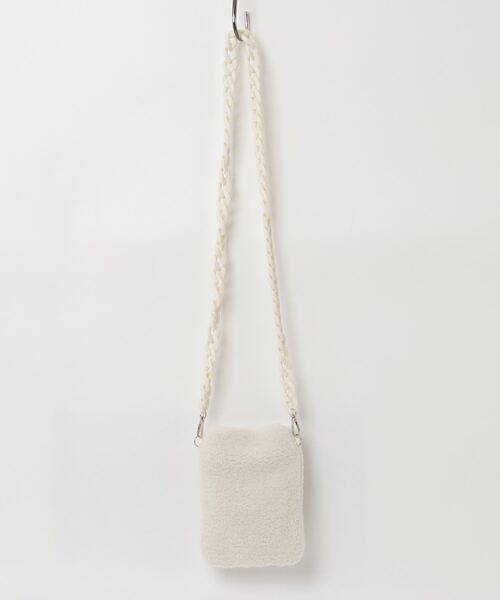 DESIREE Fur Bag ショルダーバッグ | GUESS(ゲス) JAPAN 公式
