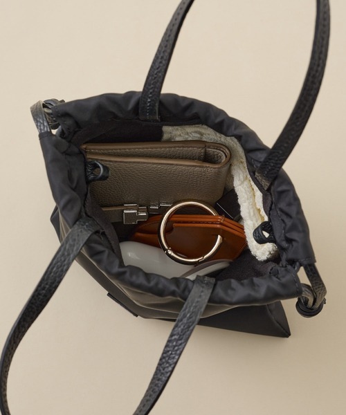 IACUCCI(イアクッチ)の「アーゴ 2WAYTOTE NYLON/CERVO(ショルダーバッグ・レディース・ブラック・FREE)」の17枚目の写真