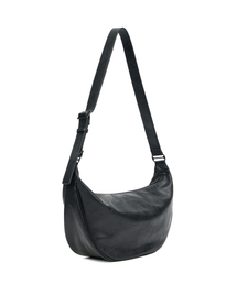 KICHUL（キチョル）の「ALL-DAY MIDDLE CROSS BAG (BLACK)（メッセンジャーバッグ）」