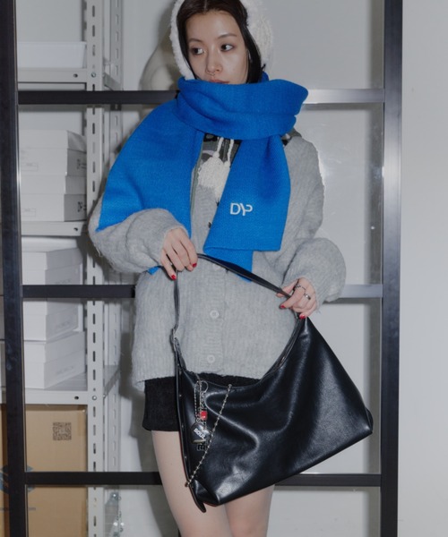 DTYYPE(ドタイプ)の「アイレットショルダーバッグ(ショルダーバッグ・レディース・ブラウン/ブラック/レッド・FREE)」の19枚目の写真