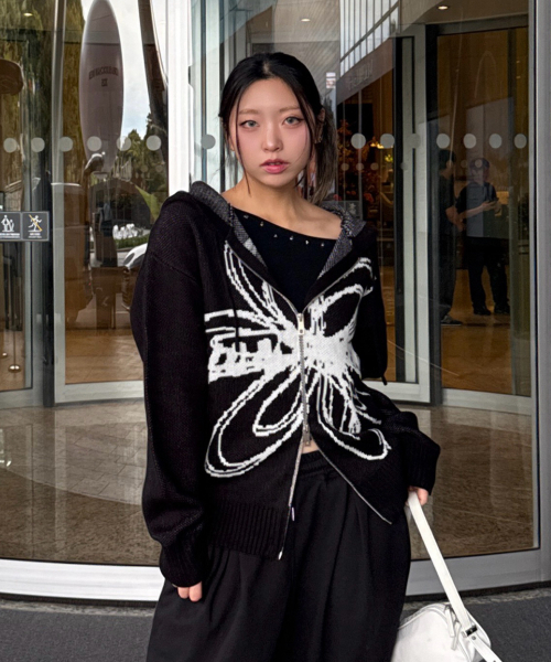 BLOND9(ブロンドナイン)の「フラワージャカードニットフードジップアップ(パーカー・レディース・その他・LARGE/MEDIUM/SMALL/X-LARGE/X-SMALL)」の12枚目の写真