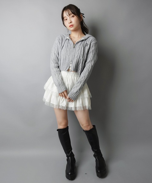 SPINNS（スピンズ）の「“今年これが正解”☆万能ジップニットパーカー/ワンポイント刺繍（パーカー・レディース・オフホワイト/グレー/ピンク/ブラック・ONESIZE）」の17枚目の写真