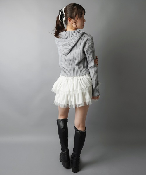 SPINNS（スピンズ）の「“今年これが正解”☆万能ジップニットパーカー/ワンポイント刺繍（パーカー・レディース・オフホワイト/グレー/ピンク/ブラック・ONESIZE）」の19枚目の写真
