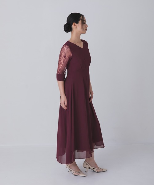 Rose of Sharon(ローズオブシャロン)の「シアー袖Vネックフレアドレス(ドレス・レディース・ボルドー/ライトカーキ/ネイビー/ブラック/グレイッシュベージュ/ダークグリーン/ブルー・M/L/LL)」の11枚目の写真