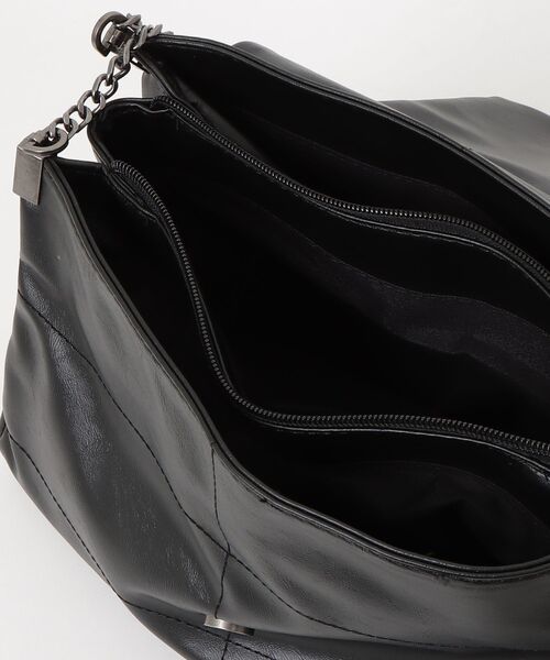 gossip!ロサンゼルス(ゴシップロサンゼルス)の「Y2Kガーリー大容量レトロショルダーバッグ(A5対応)(ショルダーバッグ・レディース・アイボリー/ブラック・FREE)」の21枚目の写真