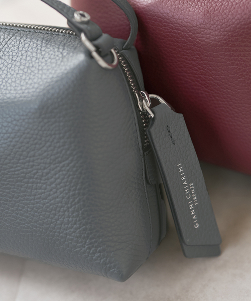 Spick & Span（スピックアンドスパン）の「GIANNI CHIARINI / ジャンニ キアリーニ ALIFA（ショルダーバッグ・レディース・ボルドー/チャコールグレー・FREE）」の16枚目の写真