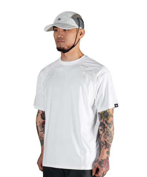 WHILE(ワイル)の「UV遮断 機能性クールTシャツメンズ(WHITE)(Tシャツ/カットソー・メンズ・その他・X-LARGE/LARGE)」の3枚目の写真