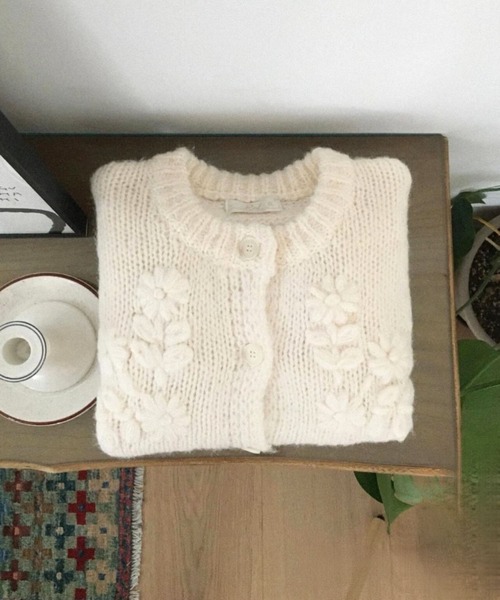 almo（アルモ）の「【TUNE】刺繍フラワーカーディガン（カーディガン/ボレロ・レディース・アイボリー・FREE）」の7枚目の写真