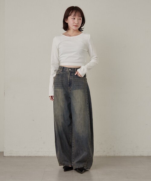 mline（エムライン）の「[mline]カーブワイドデニム（デニムパンツ・レディース・ブルー/ブラック・1/2）」の5枚目の写真