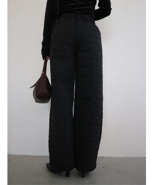 TRUNC（トランクエイティーエイト）の「Quilting Straight Pants / キルティングストレートパンツ（その他パンツ・レディース・ブラック・FREE）」の7枚目の写真