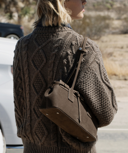 JOUR BAG [COCOA - NUBUCK]（ショルダーバッグ）｜FOLNUA 