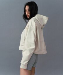 s/e/o（エスイーオー）の「LOGO EMBROIDERY HOOD ZIP UP_BEIGE（パーカー）」