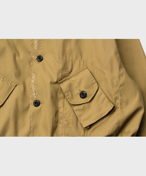 VDR（ブイディアール）の「DAMAGED FIELD JACKET [Sand]（ミリタリージャケット・メンズ・その他・M/L/XL）」の6枚目の写真