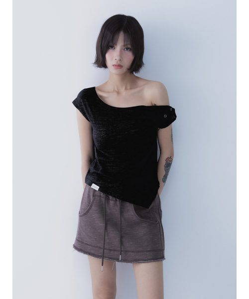 SETSETSET（セットセットセット）の「UNBALANCE SNAP T-SHIRT BLACK（Tシャツ/カットソー・レディース・その他・ONE SIZE）」の4枚目の写真