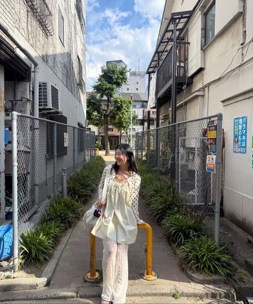 COVERNAT WOMAN(カバーナットウーマン)の「クローバーハートシャーリングミディアムナイロンホーボーバッグアイボリー(メッセンジャーバッグ・レディース・その他・FREE)」の13枚目の写真