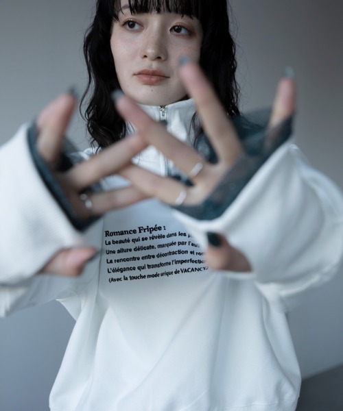 VACANCY(ヴァカンシー)の「ロゴ刺繍ハープジップトレーナー(スウェット・レディース・グレー/ブラック/ホワイト・FREE)」の5枚目の写真