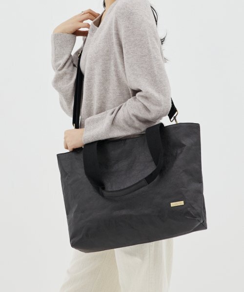 WALLAROO（ワラル）の「ワラル 3wayバッグ ラファワイド_ブラック（エコバッグ/サブバッグ・レディース・ブラック・FREE）」の5枚目の写真
