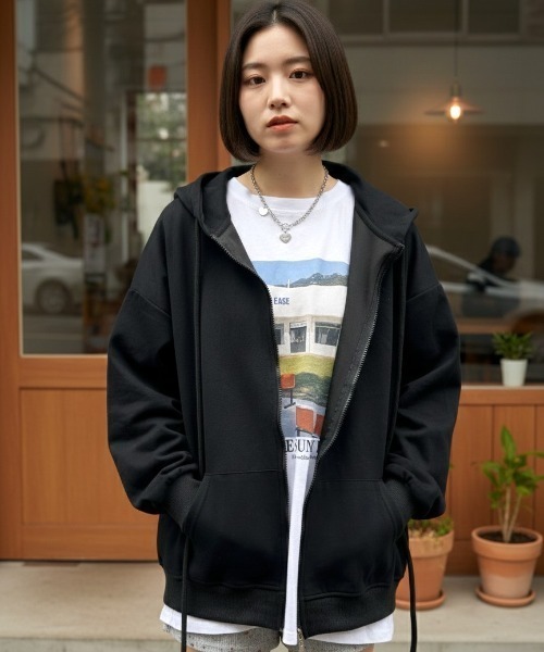 LAC-VERT（ラック・ヴェール）の「オーバーサイズZIPフーディー（パーカー・レディース・ブラック/アイボリー/グレー・FREE）」の13枚目の写真