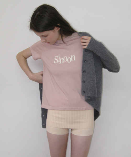 SINOON(シヌーン)の「Sinoon Signature Logo T-Shirts (Pink)(Tシャツ/カットソー・レディース・ピンク・S/M)」の1枚目の写真