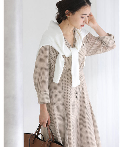 La TOTALITE（ラトータリテ）の「【洗える】ポケットシャツワンピース（ワンピース・レディース・ブラック/ベージュ/オレンジ・36/38）」の2枚目の写真