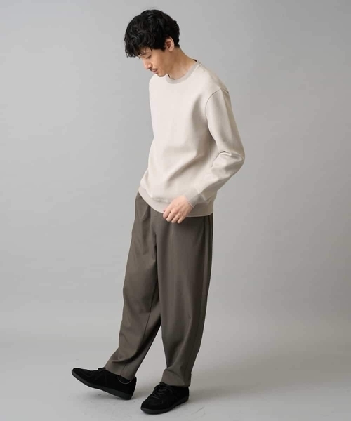 a.v.v（アーヴェヴェ）の「【イージーケア/洗濯機で洗える/毛玉になりにくい/ストレッチ】サッカーダンボールプルオーバー（Tシャツ/カットソー・メンズ・ライトグレー/ダークインディゴブルー/クリーム・48/50/46）」の17枚目の写真