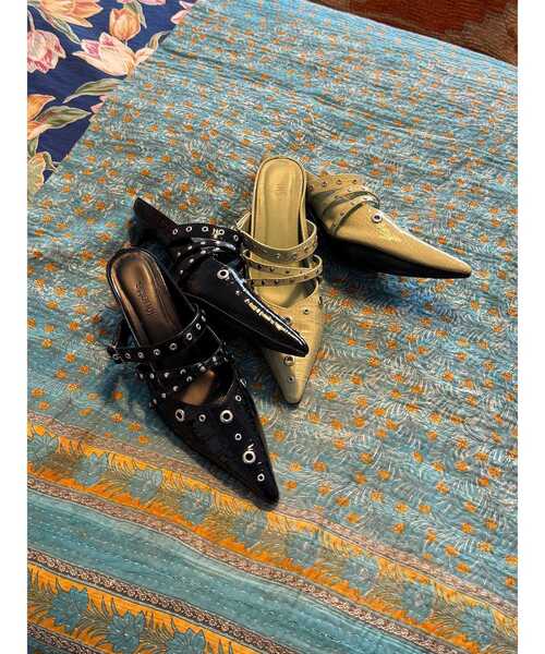 jouetie（ジュエティ）の「ハトメポインテッドパンプス（パンプス・レディース・グリーン/ブラック・LARGE/MEDIUM）」の9枚目の写真