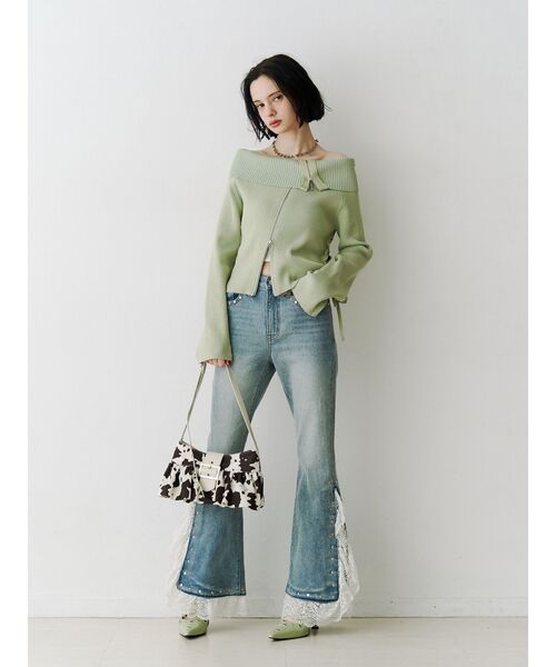 jouetie（ジュエティ）の「ハトメポインテッドパンプス（パンプス・レディース・グリーン/ブラック・LARGE/MEDIUM）」の10枚目の写真