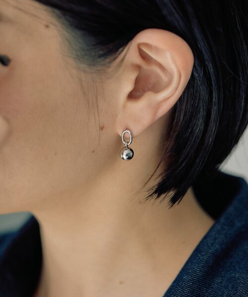ear PAPILLONNER(イアパピヨネ)の「《金属アレルギー対応/ステンレス》リング×ボールピアス(ピアス(両耳用)・レディース・シルバー/ゴールド・FREE)」の7枚目の写真