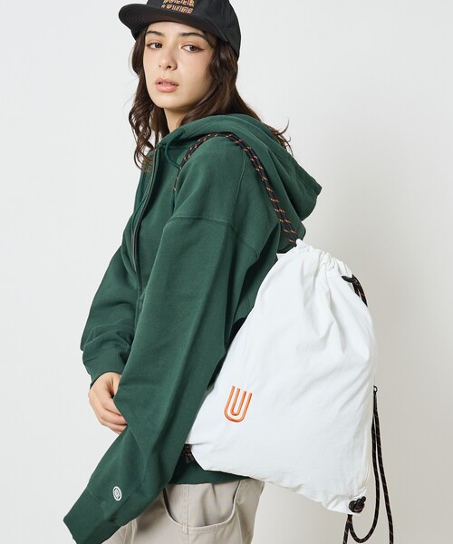 UNIVERSAL OVERALL（ユニバーサルオーバーオール）の「【UNIVERSALOVERALL / ユニバーサルオーバーオール】ダブルリンクル ナイロン ナップザック / リュック（バックパック/リュック・メンズ・ホワイト/ブラック/ブルー/ダークグリーン/ラベンダー/オレンジ・フリー）」の2枚目の写真