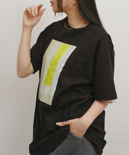 palm RICHE(ポームリシュ)の「プリーツプリントチュニックT(Tシャツ/カットソー・レディース・アイボリー/ブラック/イエロー×グリーン・M)」の20枚目の写真