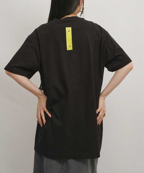 palm RICHE(ポームリシュ)の「プリーツプリントチュニックT(Tシャツ/カットソー・レディース・アイボリー/ブラック/イエロー×グリーン・M)」の21枚目の写真