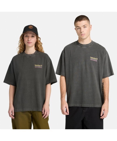 Timberland(ティンバーランド)の「"フライ フィッシング" グラフィック 半袖 Tシャツ ユニセックス(Tシャツ/カットソー・メンズ・ブラック・LARGE/MEDIUM/SMALL/X-LARGE/XX-LARGE)」の1枚目の写真