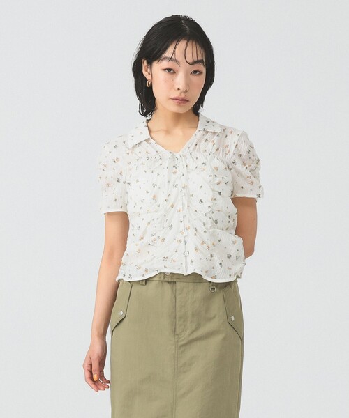 Ray BEAMS（レイビームス）の「フラワー プリント シャーリング シャツ（シャツ/ブラウス・レディース・オフホワイト/ブラック・ONE SIZE）」の6枚目の写真