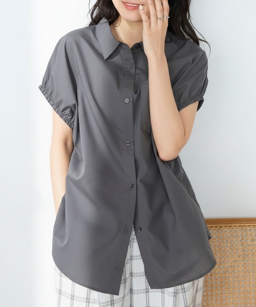 forksy.(フォルクシー)の「【forksy.】アソートデザイン ギャザー フレンチスリーブシャツ / 無地・ストライプ・チェック(シャツ/ブラウス・レディース・ホワイト系/チャコールグレー/ブルー/ピンク系/ブラック系/ブルー系・FREE)」の3枚目の写真