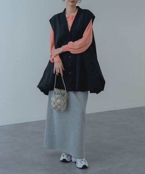 refinedworks（リファインドワークス）の「【refinedworks】ナイロン 生地を使用した バルーンベスト！（その他アウター・レディース・ベージュ/ブラック・FREE）」の15枚目の写真