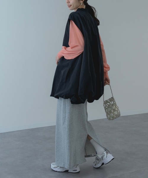 refinedworks（リファインドワークス）の「【refinedworks】ナイロン 生地を使用した バルーンベスト！（その他アウター・レディース・ベージュ/ブラック・FREE）」の22枚目の写真