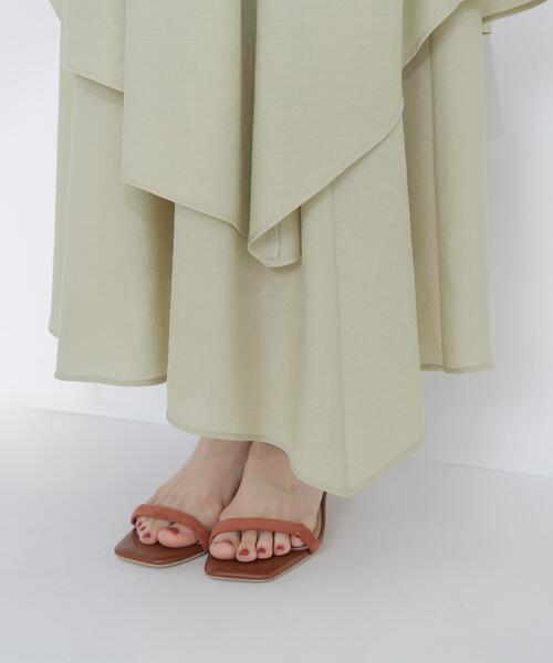 NATURAL BEAUTY BASIC(ナチュラルビューティーベーシック)の「◇アシンメトリーティアードスカート(スカート・レディース・ブラック/オフホワイト/ライトグリーン・P/S/MEDIUM)」の5枚目の写真