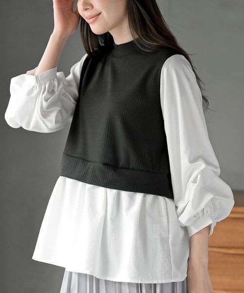 rps（アールピーエス）の「変形タックスリーブ衿付きドッキングブラウス（シャツ/ブラウス・レディース・ネイビー/オフホワイト/ブラック/チェック・フリー）」の2枚目の写真