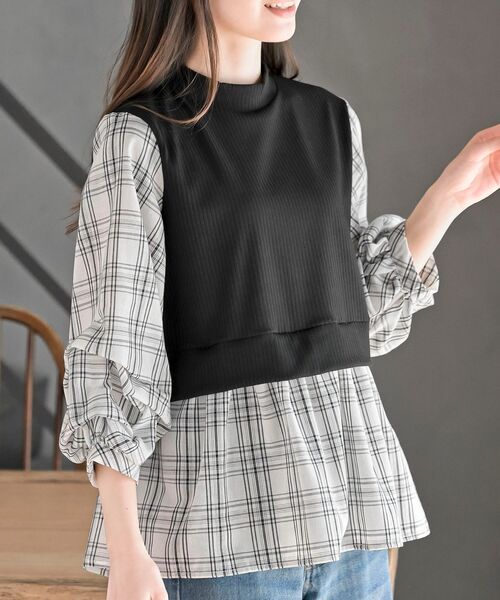 rps（アールピーエス）の「変形タックスリーブ衿付きドッキングブラウス（シャツ/ブラウス・レディース・ネイビー/オフホワイト/ブラック/チェック・フリー）」の4枚目の写真