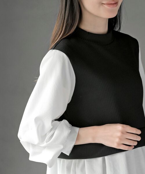 rps（アールピーエス）の「変形タックスリーブ衿付きドッキングブラウス（シャツ/ブラウス・レディース・ネイビー/オフホワイト/ブラック/チェック・フリー）」の9枚目の写真