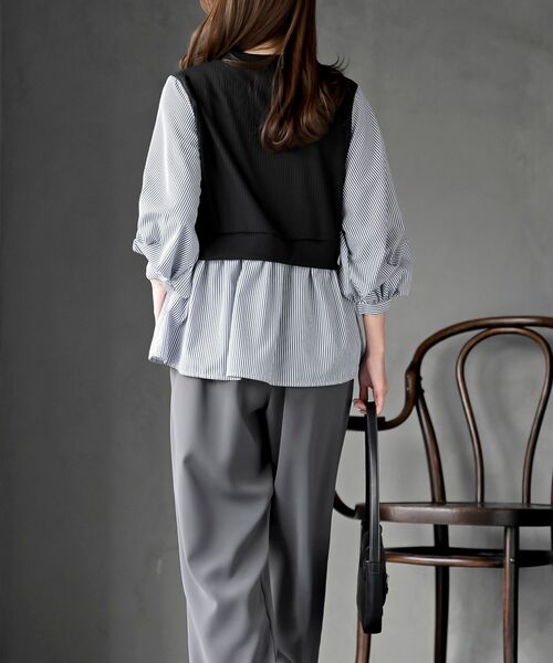 rps（アールピーエス）の「変形タックスリーブ衿付きドッキングブラウス（シャツ/ブラウス・レディース・ネイビー/オフホワイト/ブラック/チェック・フリー）」の15枚目の写真